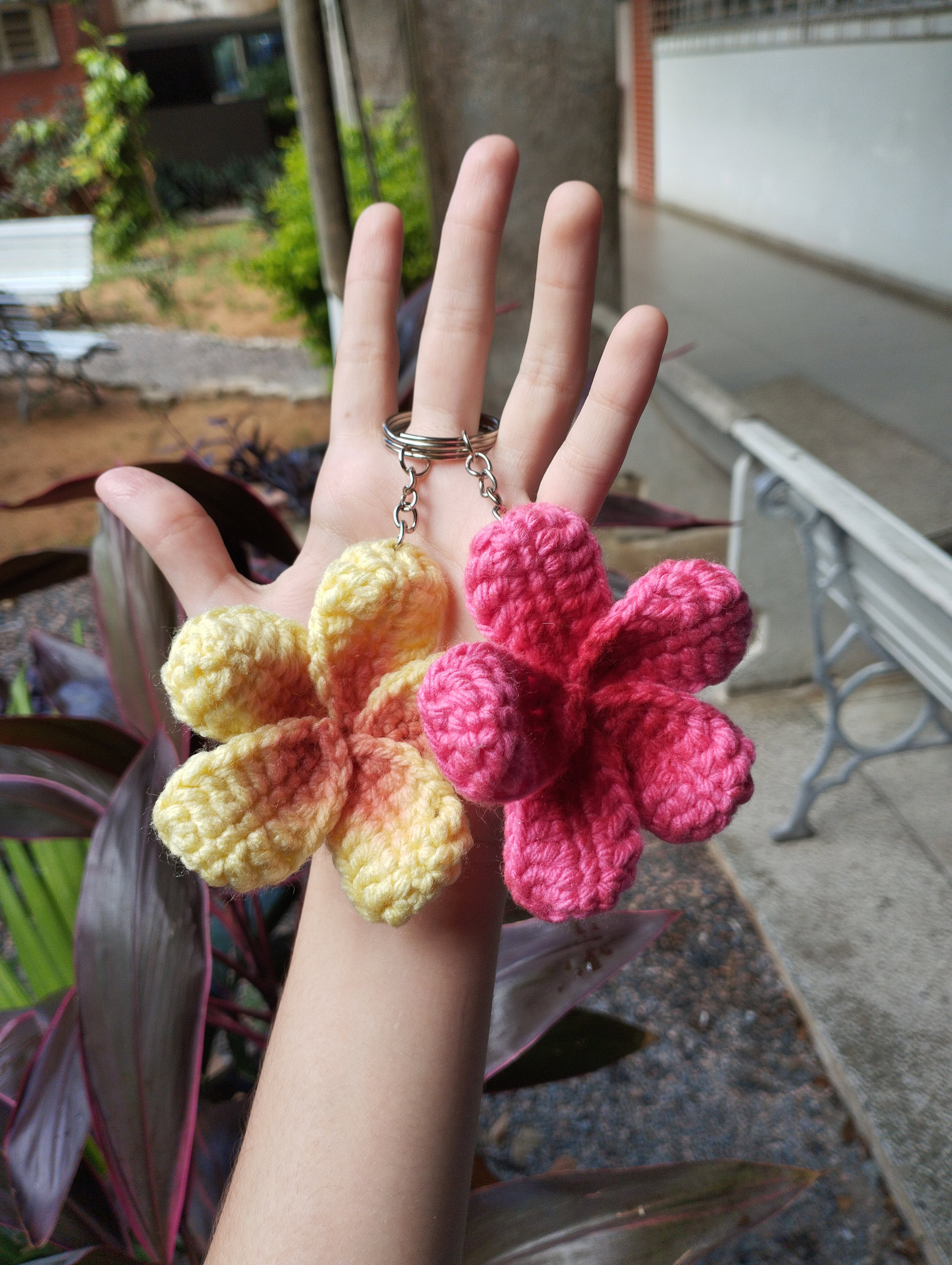 Chaveiro flor de Crochê - Artesanato, acessório, lembrancinhas Natal RN